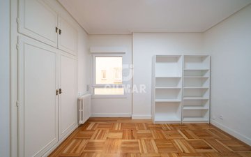 Property slide 38