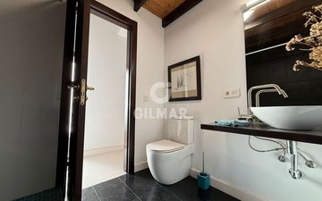 Property slide 21