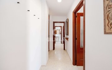 Property slide 20