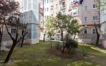 Property slide 33
