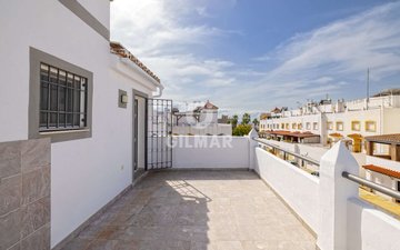 Property slide 40