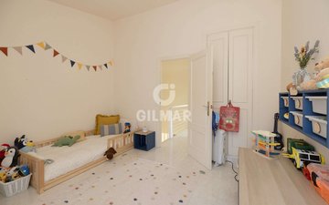 Property slide 24