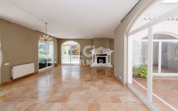 Property slide 5