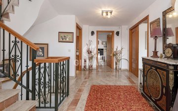 Property slide 17