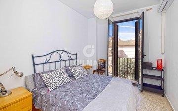 Property slide 23