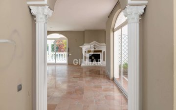 Property slide 8