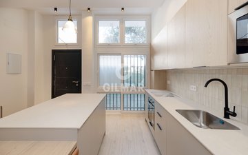 Property slide 15