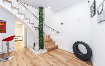 Property slide 17