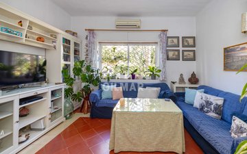 Property slide 21