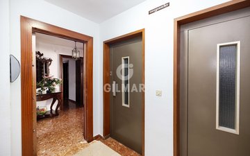 Property slide 31