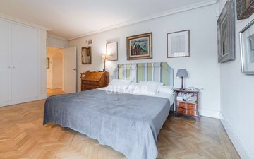 Property slide 10