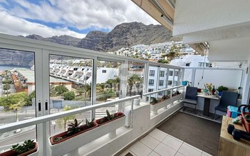 Property slide 18