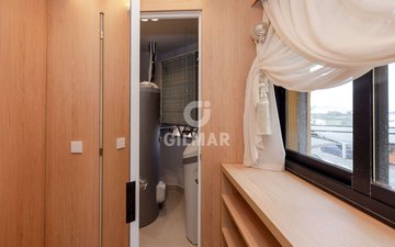 Property slide 35