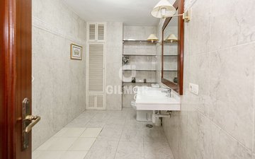Property slide 23