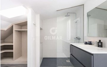 Property slide 25