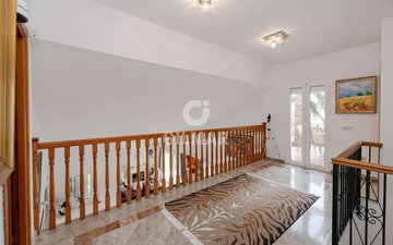 Property slide 33