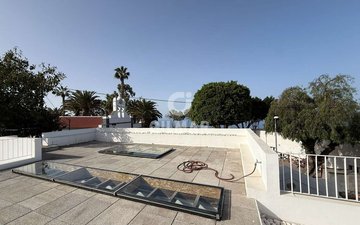 Property slide 28