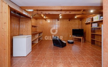 Property slide 41