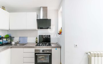 Property slide 22