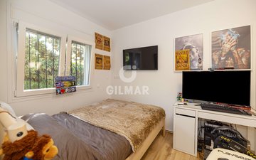 Property slide 31