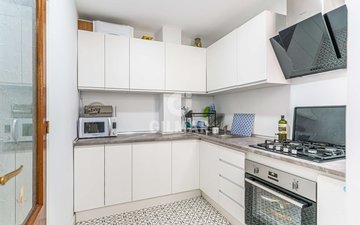 Property slide 23