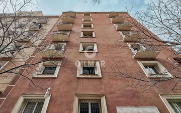 Property slide 48
