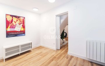 Property slide 24