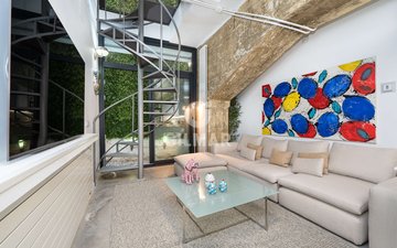Property slide 21