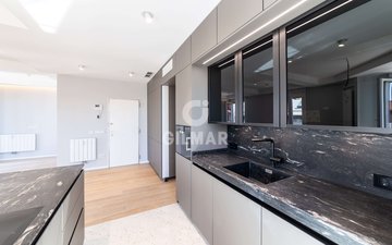Property slide 20