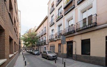 Property slide 25