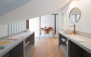 Property slide 30
