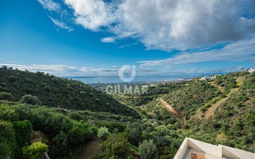 Property slide 28