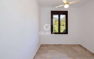 Property slide 33