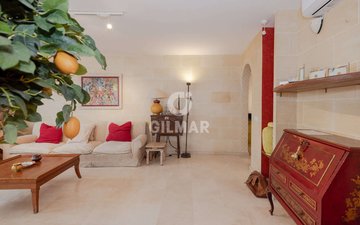 Property slide 10