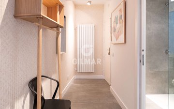 Property slide 32