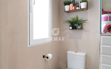 Property slide 28