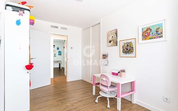 Property slide 18