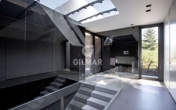 Property slide 24