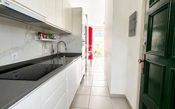 Property slide 7