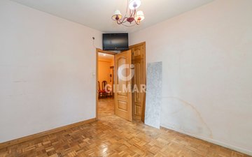 Property slide 14