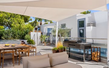 Property slide 15