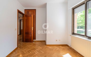 Property slide 22
