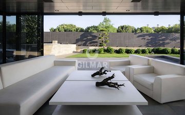 Property slide 10