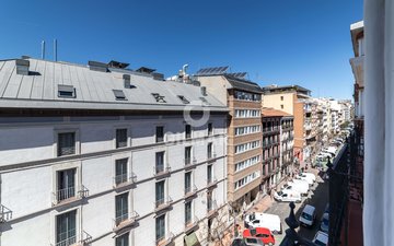 Property slide 31