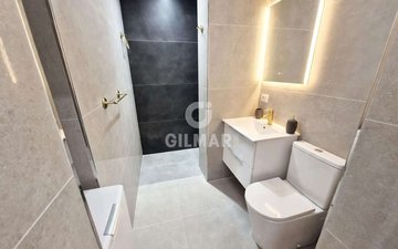 Property slide 10