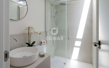Property slide 39