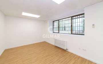 Property slide 10