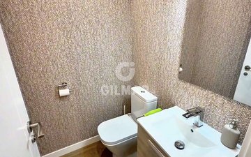 Property slide 31