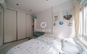 Property slide 18