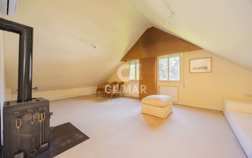 Property slide 6